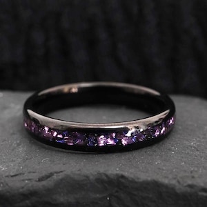 4mm Alexandrite Wedding Tungsten Ring, Purple-blue Color Changing Ring,Black Dome Polish Ring, Comfort Fit,Anniversary Band,Engagement Ring