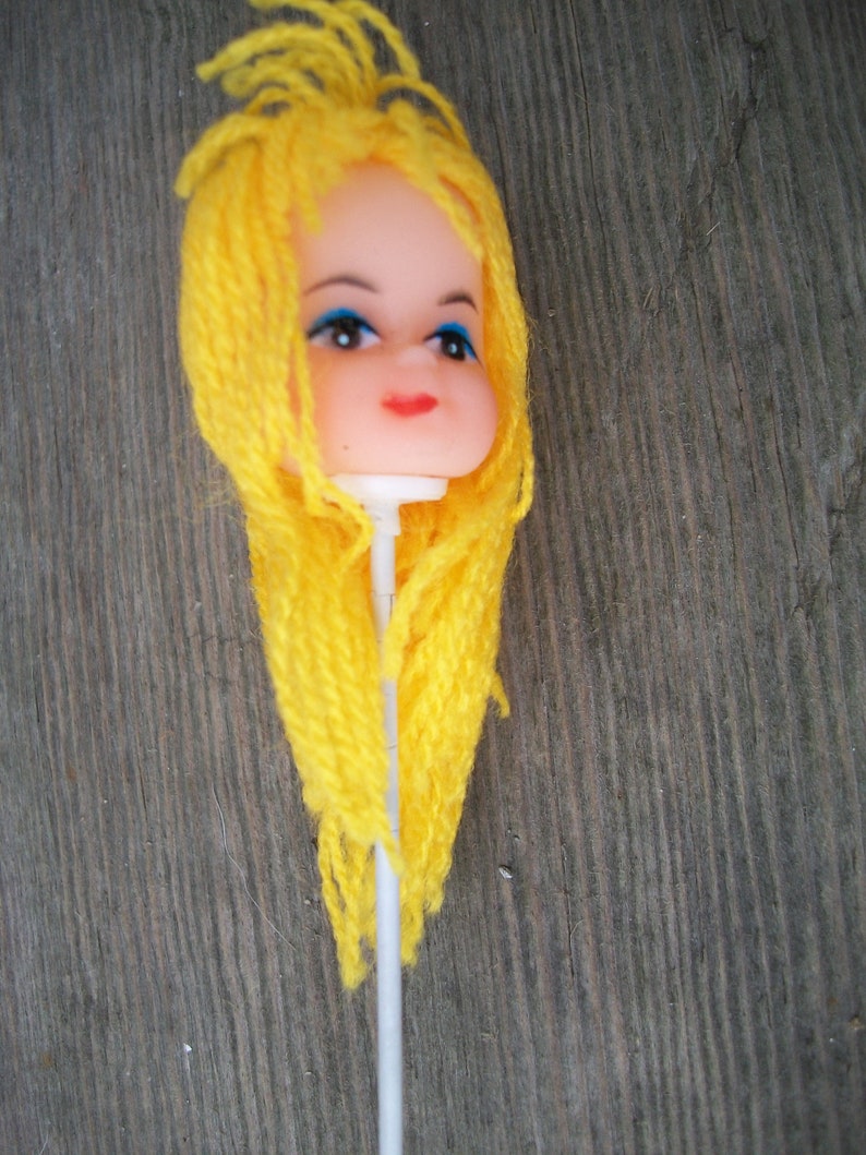 4 Craft Miniature 1" Vinyl Brunette Brown Hair Girl Doll Heads Wire Stick Pick