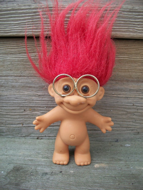 troll with red hair
