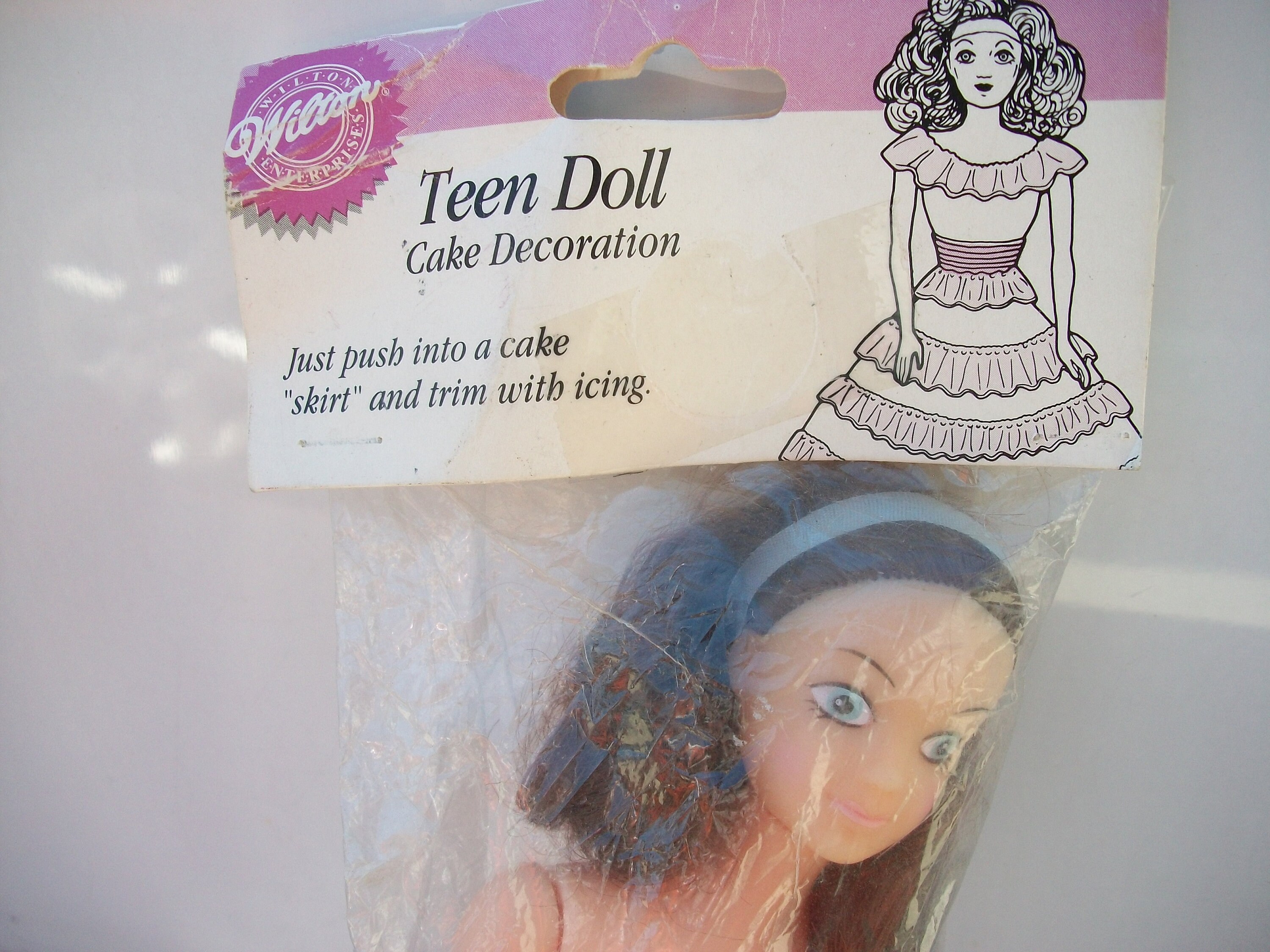 Wilton Brunette Half teen Doll Cake Topper