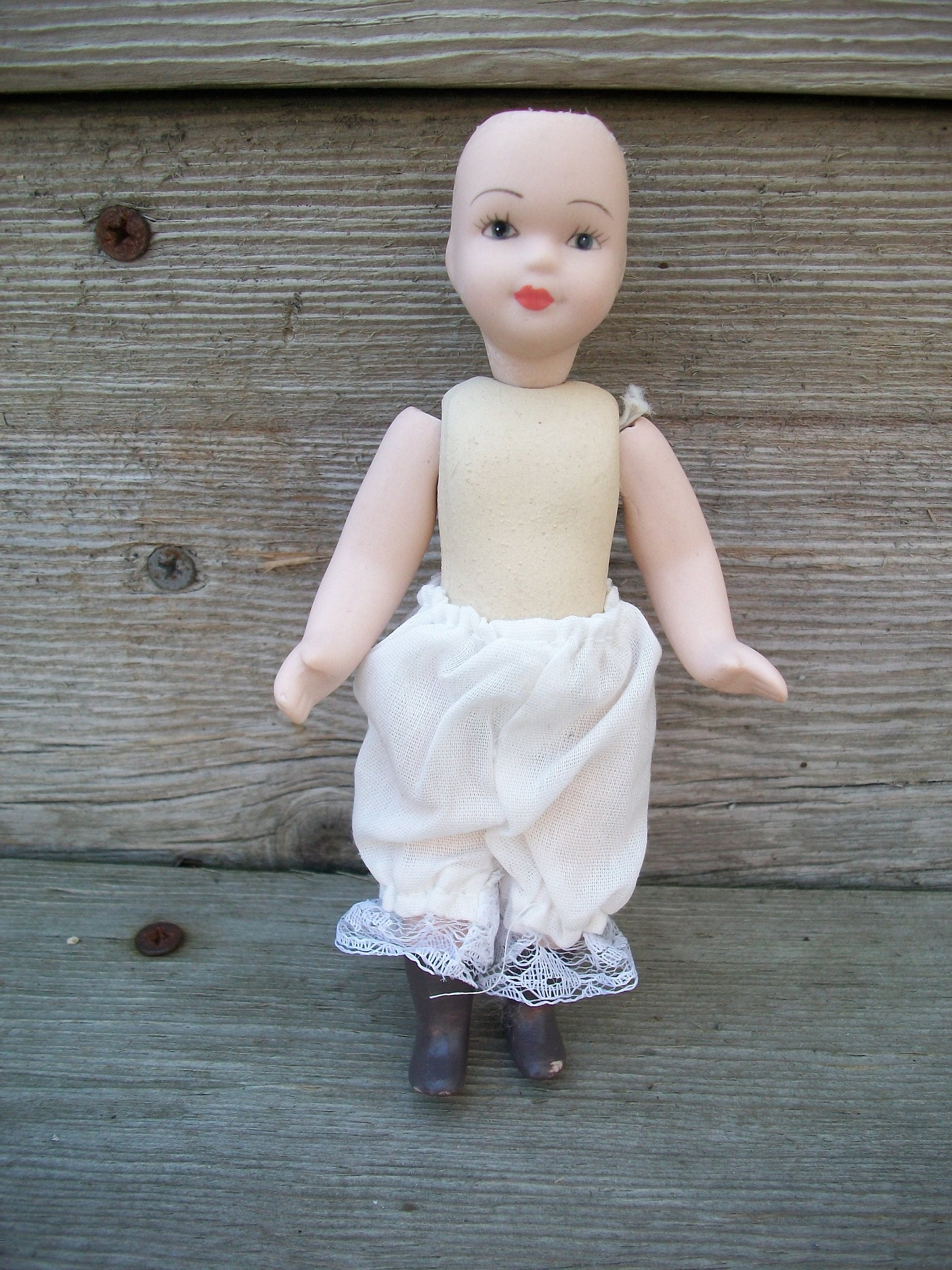 6 inch porcelain dolls clearance