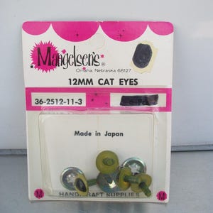 Vintage Mangelsens Green 12mm Cat Eyes 36-2512-11-3