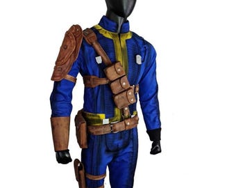 Vault 33 & 101 Cosplay Costume Set with Leather Belt