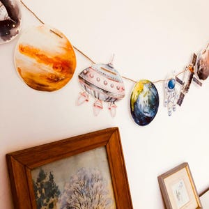 Printable Space Garland | Astronaut, Rocket, Planets & UFO Banner | Outer Space Nursery Decor | Kids Room Wall Art | Instant Download