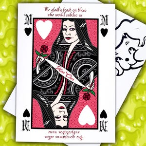 Carte Morticia Addams t'aime // Série de cartes d'horreur pour la Saint-Valentin // Pas que de jolis mots.