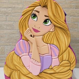 Handmade Rapunzel Piñata: Birthday Party Decoration