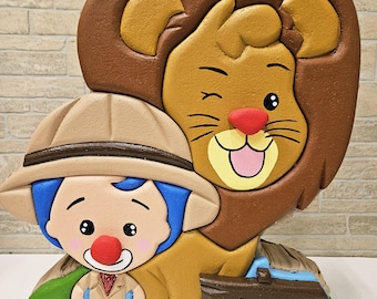 Handmade Plim Plim Safari Piñata with Lion: Jungle Birthday Party Decoration