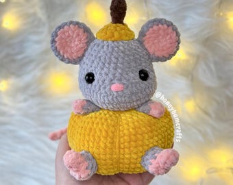 Kürbis Maus Plüschtier - Handmade Amigurumi häkeln, Kawaii Plüschtier, Geschenk für Halloween