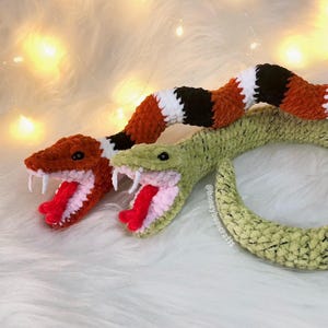 Snake amigurumi, crochet snake, snake plushie, realistic snake plush, Amigurumi snake, handmade plushie, handmade gift
