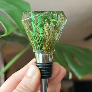 Floral Bottle Topper | Wine Bottle Stopper | Wine Cork | Preserved Flower Bouquet