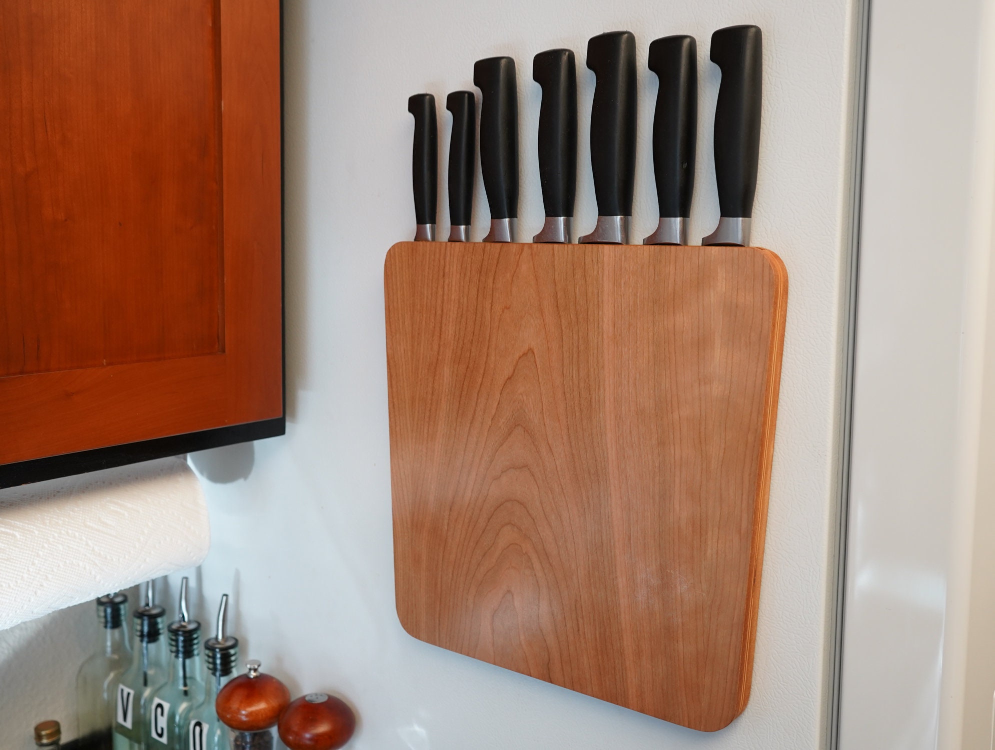 Drop Block Under Cabinet Knife Storage Rack - Small