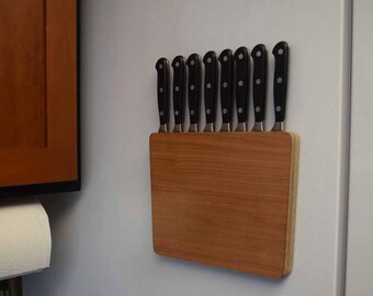 Keystone Mini - Magnetic knife block. Designed to save space and provide convenient knife rack storage.
