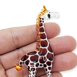 2.5&quot; Tall Brown Giraffe Figurine Miniature Blown Glass Giraffes Wildlife Safari Animal Crystal Dollhouse Decorative Collectible Figures Gift