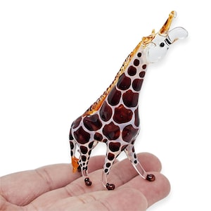 3&quot; Tall Brown Giraffe Figurine Miniature Blown Glass Giraffes Wildlife Safari Animals Crystal Dollhouse Decorative Collectible Figures Gifts