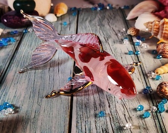 Figura de pez koi rojo en miniatura de 5" de largo, de vidrio soplado y pintado, animal acuático de agua dulce colorido, figura decorativa de colección.