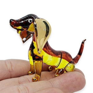 Tiny 2.25&quot;L Yellow Brown Dachshund Figurines Miniature Dog Blown Glass Dogs Figures Crystal Pet Decor Puppy Collectible Figurine Animal Gift