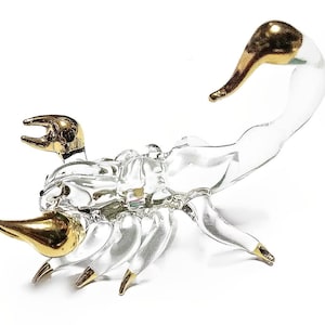 3.25&quot; Clear Gold Scorpion Hand Blown Glass Bug Miniature Insect Figurine Animal Crystal Dollhouse Scorpions Decorative Collectible Figurines