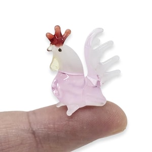 1&quot; H Pink White Chicken Figurine Rooster Miniature Hand Blown Glass Crystal Farm Animals Figurines Decorative Hen Collectible Chick Figures