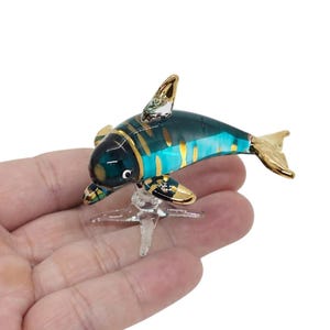 2.5&quot;Long Blue Dolphin Figurines Miniature Blown Glass Whale Marine Sealife Ocean Fish Small Crystal Animal Figure Collectible Shark Figurine