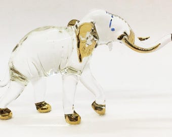 6" Long Clear Elephant Figurine Hand Blown Glass Elephants Crystal Animals Miniature Figurines Decorative Dollhouse Collectible Figures Gift