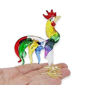 2.75&quot;H Multicolor Chicken Figurine Rooster Miniature Hand Blown Glass Crystal Farm Animals Figurines Decorative Hen Collectible Chick Figure