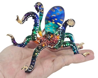 Figura de pulpo arcoíris de 5,25 pulgadas, miniatura de cristal soplado a mano, calamares, sepias, moluscos marinos, colorida figura de criatura marina de cristal.