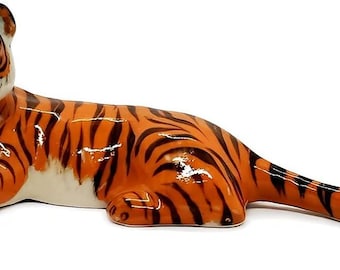 Figura de tigre de cerámica de 10,8 cm, miniatura de gato salvaje de porcelana pintada a mano, estatua de tigre naranja para terrario, regalo para amantes de los animales.