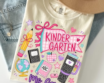 Camiseta personalizada para maestra de jardín de infantes, colores cómodos, camiseta para el primer día de clases, camiseta personalizada por nivel de grado.