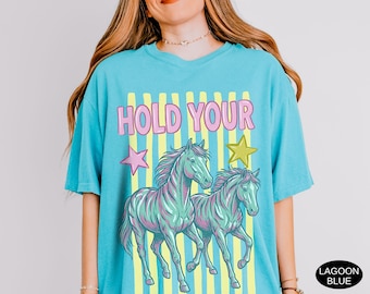 Preppy Hold Your Horses Shirt Comfort Colors Tee Funny Horse Tshirt Trendy Cowgirl Shirt Western Cowboy Shirts for Women Meme T-shirt