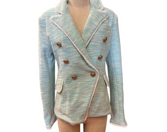 Blazer azul claro texturizado estilo vintage, cruzado con botones dorados (XL)