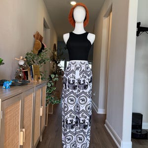 Boho Elephant Pants with Pockets – Thai Harem Pants for Women | Yoga, Festival, Lounge Wear | Elastic Bottom Styles