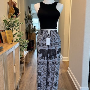 Boho Elephant Pants with Pockets – Thai Harem Pants for Women | Yoga, Festival, Lounge Wear | Elastic Bottom Styles