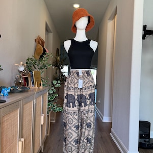 Boho Elephant Pants with Pockets – Thai Harem Pants for Women | Yoga, Festival, Lounge Wear | Elastic Bottom Styles