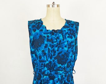 50er Jahre County Fair Schwarz und Blau Blumen A-Linie Kleid aus Baumwolle Retro Sonnenkleid 50er Jahre Tageskleid Pin Up Rockabilly / Größe Groß