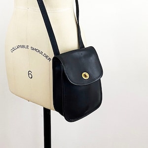 1990s Coach Vintage Scooter Bag Black Leather Side Pack Bag Small Coach Crossbody Turn Lock / Style 9978