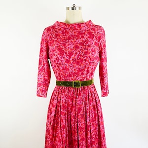 1950s Fuchsia Pink Abstract Paisley Cotton Fit and Flare Day Dress Retro Party Rockabilly Pin Up Cute Bright / Size Medium 8 image 1