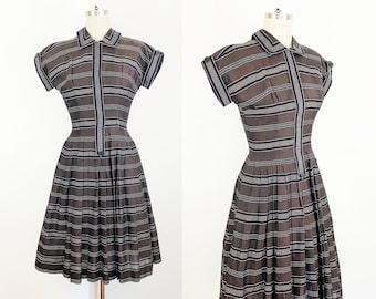 1950’s Brown Gray Fit and Flare Striped Cotton Dress 50’s Vintage Retro New Look Elegant Pin Up Full Skirt Party Cocktail / Size Extra Small