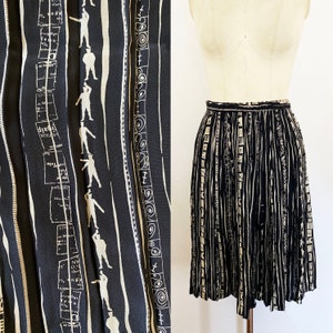 1980s Timney Fowler London Black and White Novelty Print Pleated Silk Skirt Minimalist British Designer / Size Small Medium