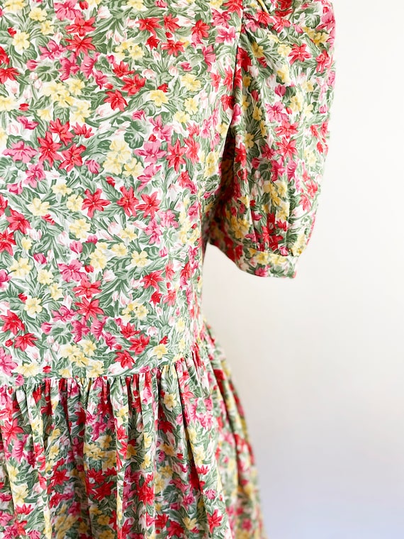 1980s Laura Ashley Floral Cotton Midi Prairie Dre… - image 4