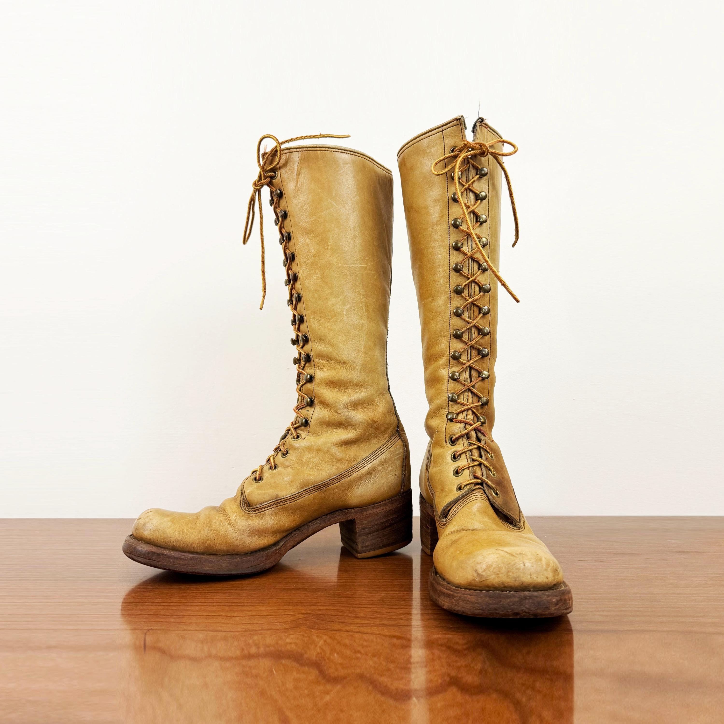 Frye boots tan discount