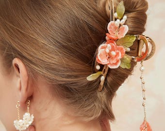 Spring Festival Camellia Hair Claw, romantic hair decorations, floral hair claw, wedding jewelry gifts, white flower hair claw