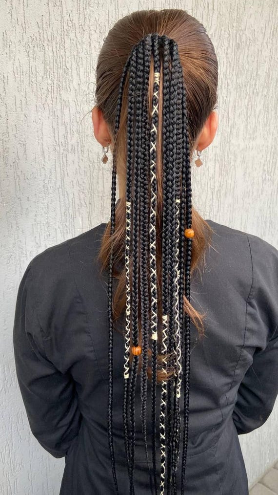 Black Braided Ponytail Extension: Handmade Boho Festival  display picture 2