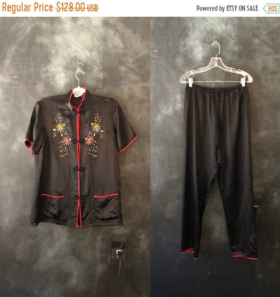 SALE 1980's Black Silk Embroidered Lounge Pj Pajam