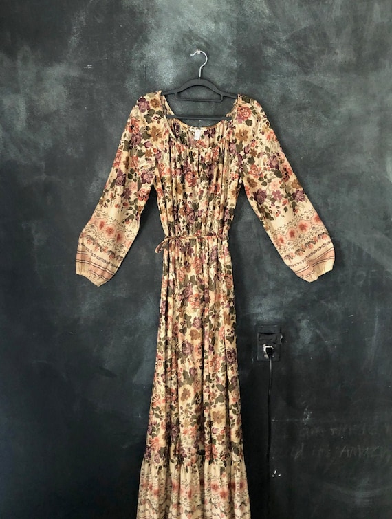 1970's Nylon Floral Print Maxi Long Peasant Dress