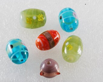 Vintage Set of 6 Assorted Decorative Glass Beads Jewelry Making DIY Repurpose