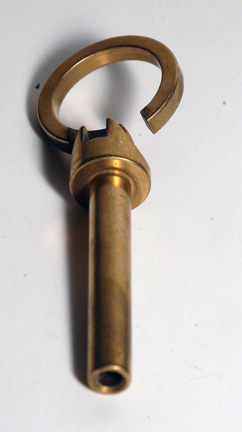 Rare Old Brass Skeleton Key Ring 1940's Antique KEY FOB RING Finding image 1