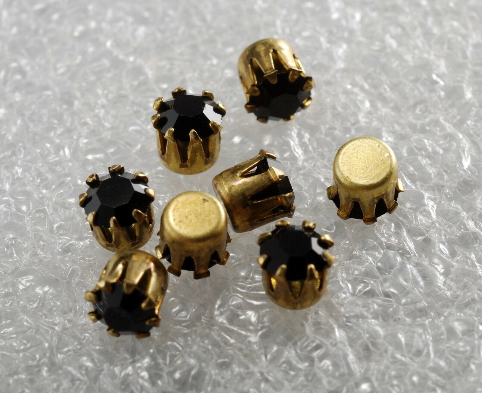 Vintage Swarovski Rhinestone Chatons in Raw Brass Setting Lot 8 Jet ...