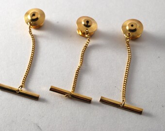 Lot Of 3  Antique  Gold Plated  Brass Flat Back Clutch Pin Backs W Button Chain New Old Stock