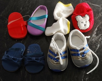 American Girl Doll Clothing Lot Of Shoes Sporty Sneakers Track Shoes  Lot E