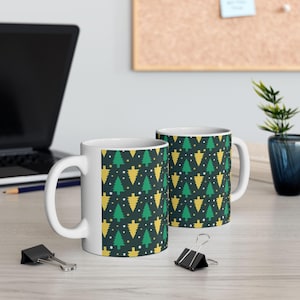 Christmas Tree Ceramic Mug, Holiday Coffee Cup, Festive Tea Mug, Winter Drinkware, Seasonal Gift Idea